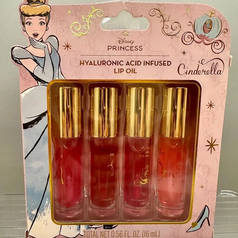 Disney Princess Lip Gloss and Eyeshadow Palette Set